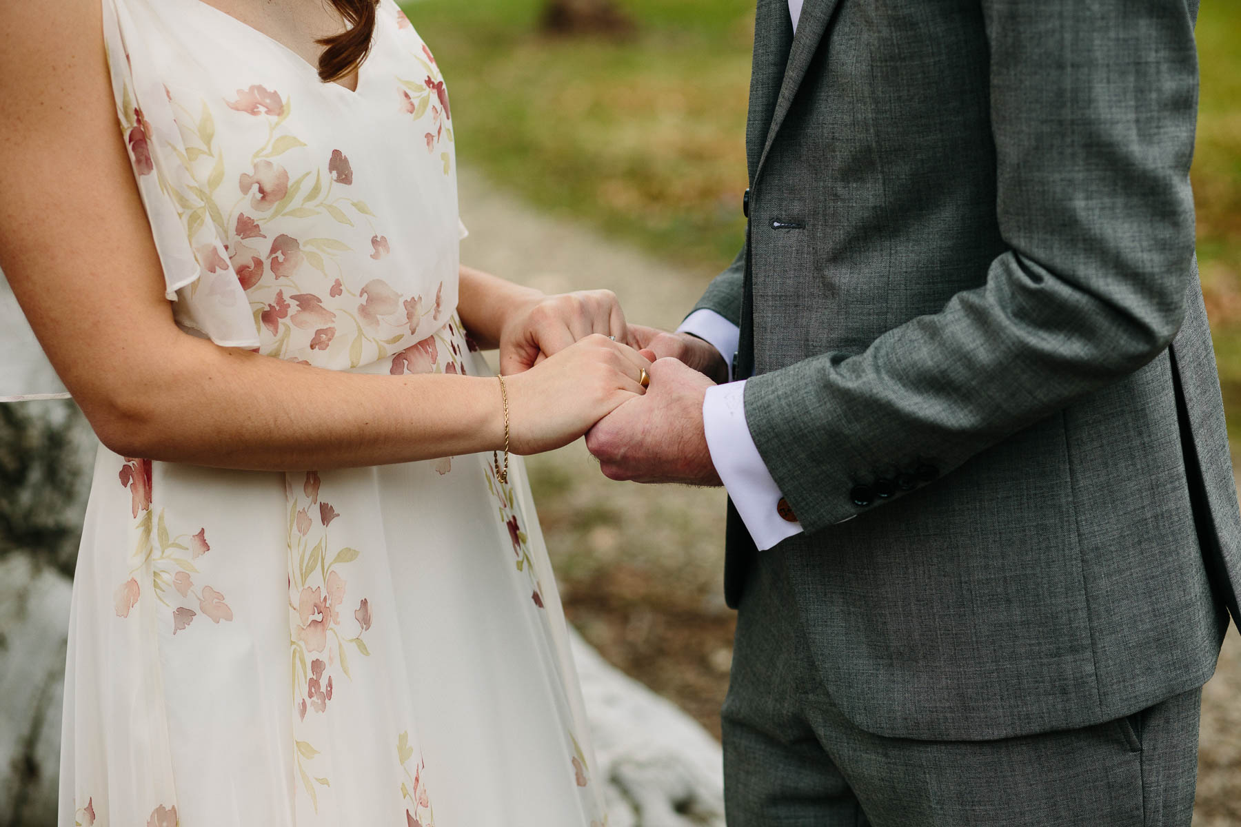 April Lyman Estate wedding of Lauren & Dan | Kelly Benvenuto Photography | Boston Wedding Photographer