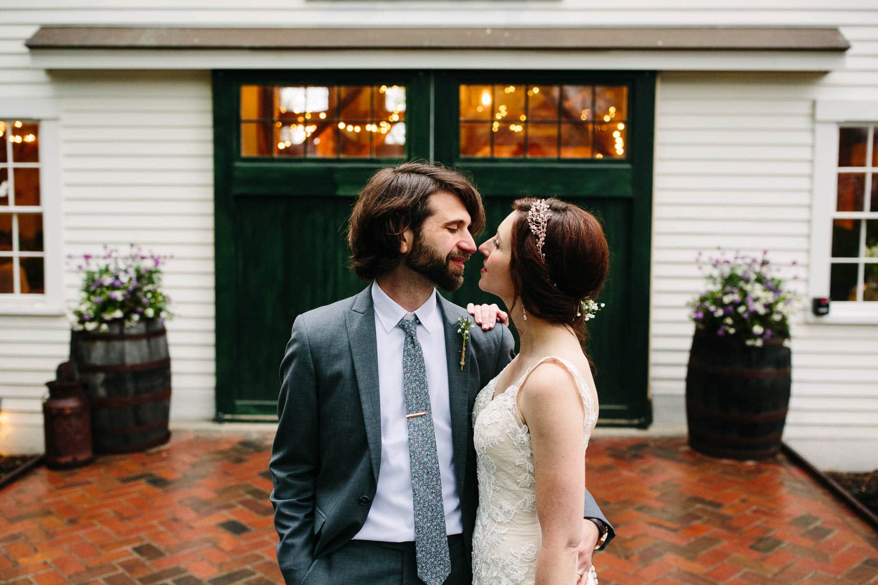 Peirce Farm at Witch Hill wedding of Niki and Bryan | Boston Wedding Photographer | Kelly Benvenuto Photography