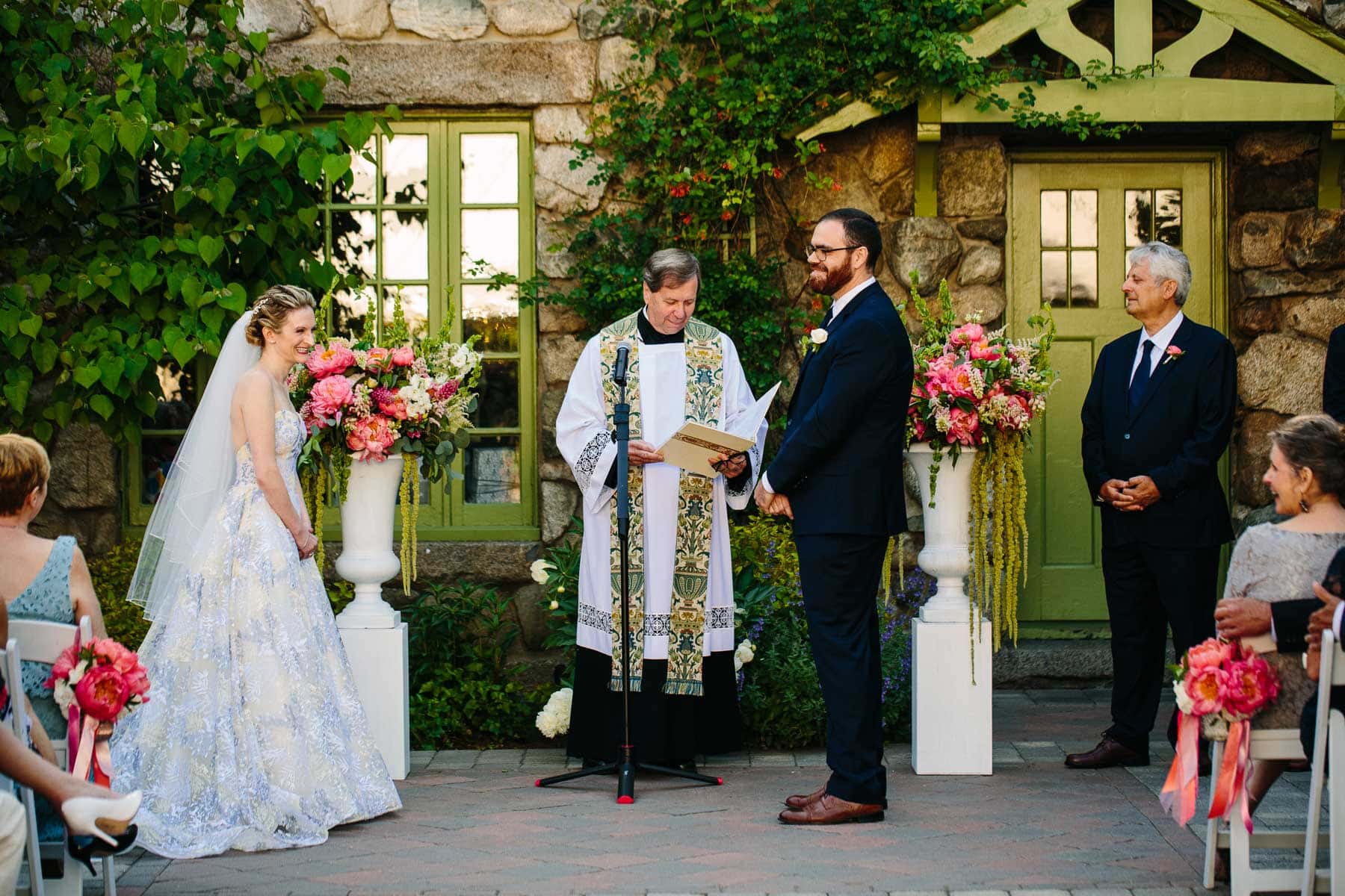 Willowdale Estate wedding of Kate and Jared in Topsfield, MA | Kelly Benvenuto Photography | Boston Wedding Photographer